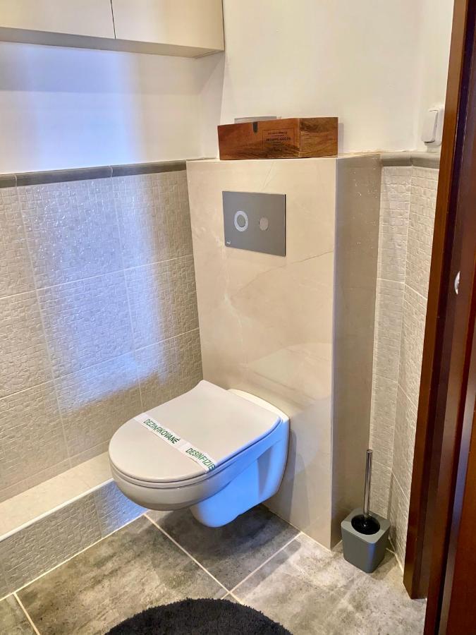 Apartman Rea Komárno Exteriör bild